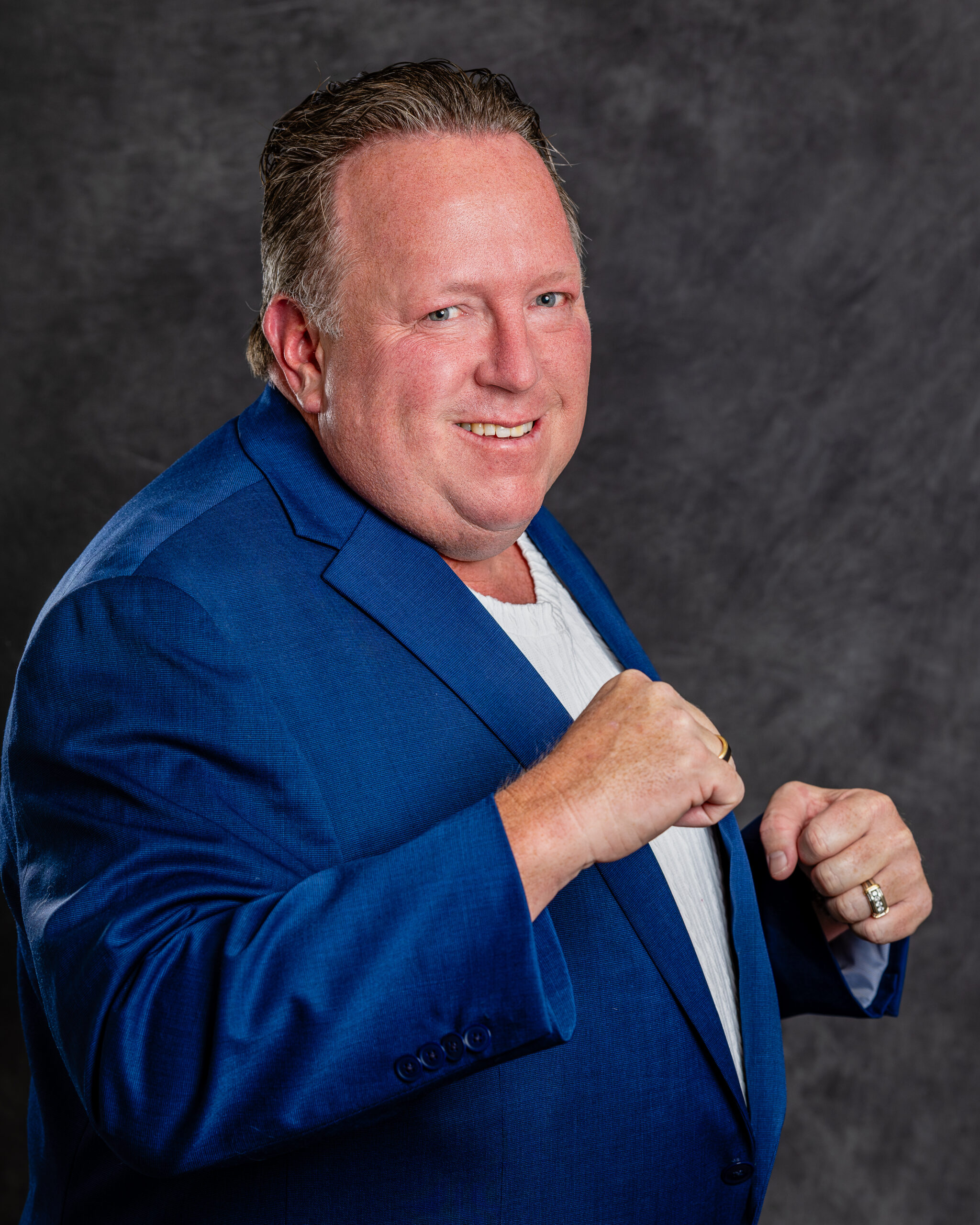 Headshot of Scott Stephens 